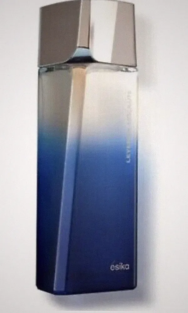 Leyenda Absolute Men Perfume by Esika Herbal Aromatic 3.4 fl oz